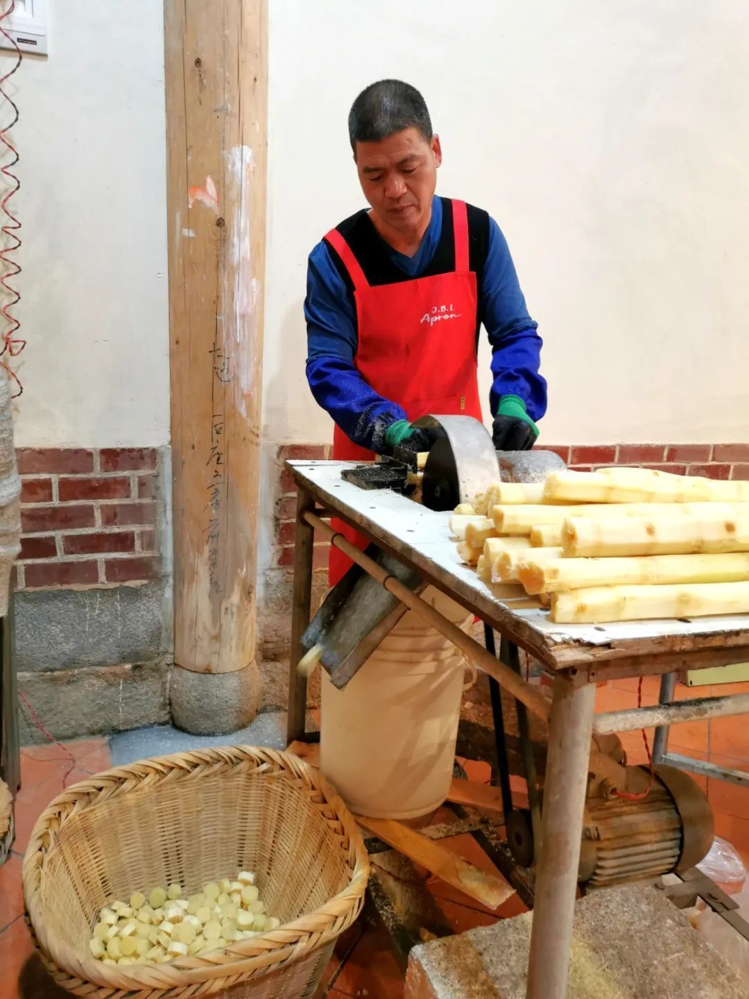 莆田元宵：（12）搭叠蔗塔祭妈祖1182.png